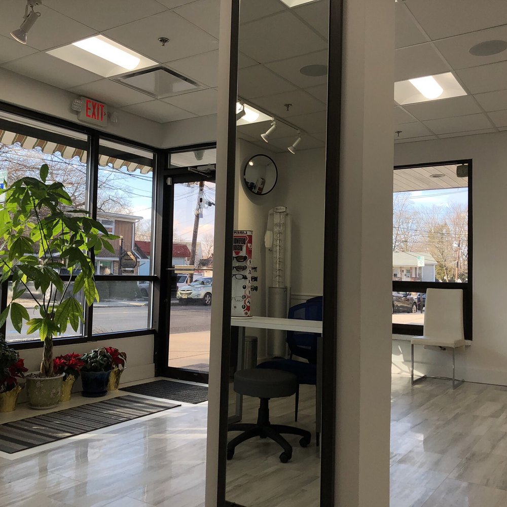 Dumont Eyecare - Optometrists Near Me - Dumont, New Jersey