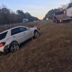 Seller's Wrecker and Repair