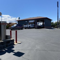 Premier Oil Change - New paint job