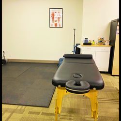 1 Touch Relaxed - Stretching is key to lasting relief! We provide a stretch-friendly environment both on and off the table.