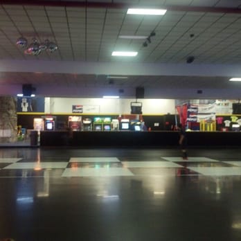 Fun Zone Skate Center - Rock wall, arcades and jump shot - Amusement Parks Near Me - Dothan, Alabama Fun Zone Skate Center - Rock wall, arcades and jump shot - Amusement Parks Near Me - Dothan, Alabama