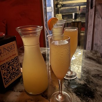 Sunset Rooftop - Mimosas! - Hookah Bars Near Me - Los Angeles, California
