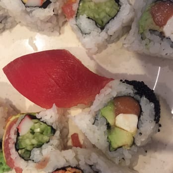 Qin Guan Buffet - Very fresh sushi - Sushi Bars Near Me - Carbondale, Illinois