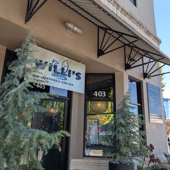 Willi's Seafood & Raw Bar - Exterior - Seafood Near Me - Healdsburg, California