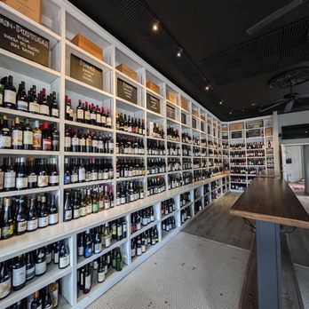 Bond Street Wines - Beer, Wine & Spirits Near Me - Spartanburg, South Carolina Bond Street Wines - Beer, Wine & Spirits Near Me - Spartanburg, South Carolina