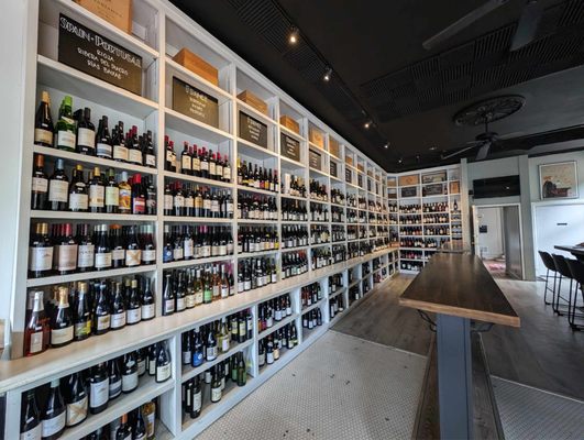 Bond Street Wines by null