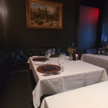 Halls Chophouse - Columbia - Steakhouses Near Me - Columbia, South Carolina Halls Chophouse - Columbia - Steakhouses Near Me - Columbia, South Carolina