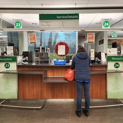ServiceOntario - Reception counter