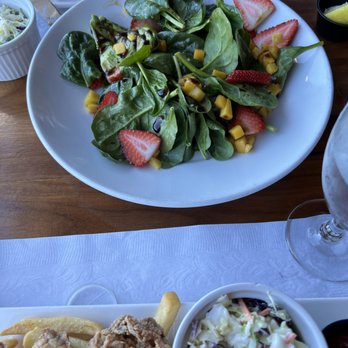 Sailor Jack's - The Sunburst Salad... beautiful mix of colors! - Seafood Near Me - Benicia, California