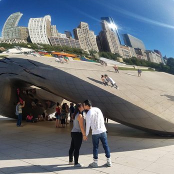 Cloud Gate - Public Art Near Me - Chicago, Illinois