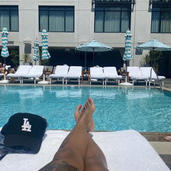 The Pool House - Lounge Chairs, Poolside - Swimming Pools Near Me - San Diego, California The Pool House - Lounge Chairs, Poolside - Swimming Pools Near Me - San Diego, California