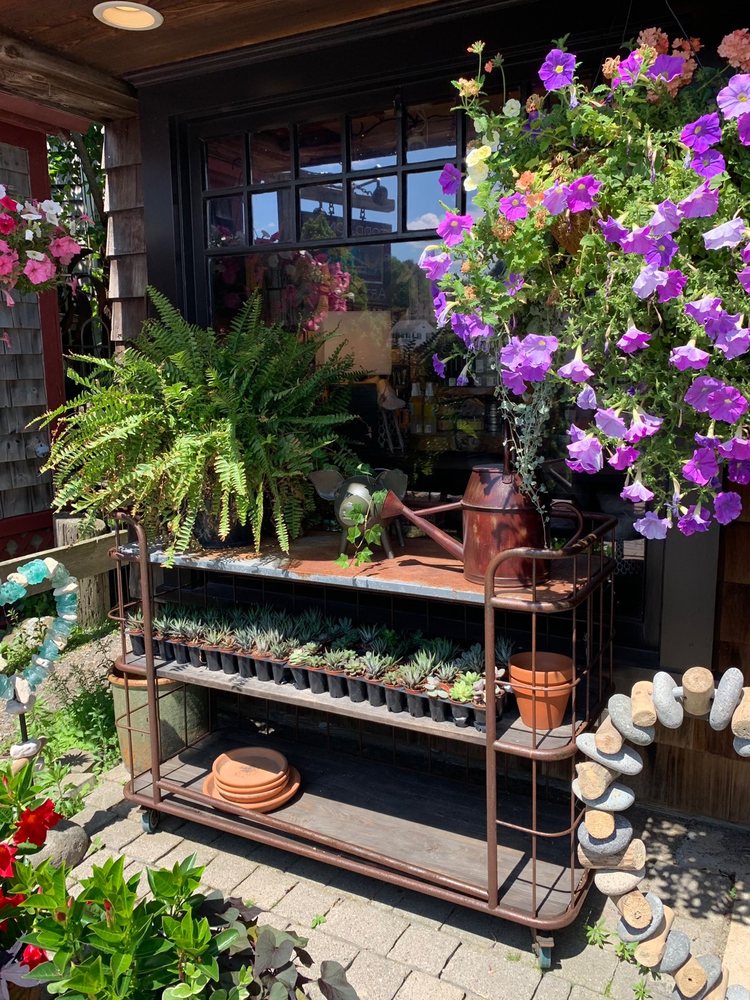 PERKINS COVE POTTERY SHOP Updated October 2024 13 Photos 104 Perkins Cove Rd, Ogunquit