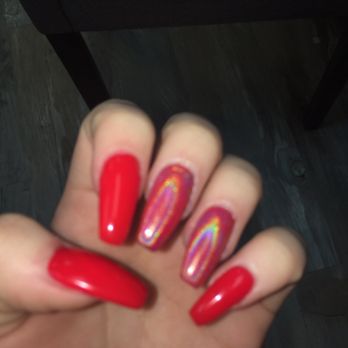 Le Nails - crooked nails. - Nail Salons Near Me - Buffalo, New York