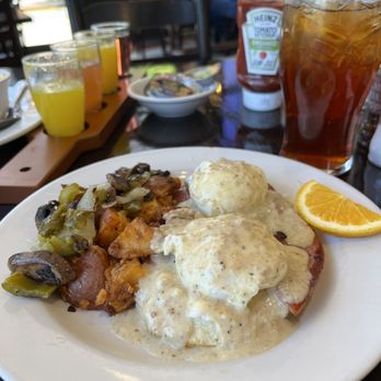 Famous Toastery - Southern eggs Benedict - Breakfast & Brunch Near Me - Ashburn, Virginia Famous Toastery - Southern eggs Benedict - Breakfast & Brunch Near Me - Ashburn, Virginia