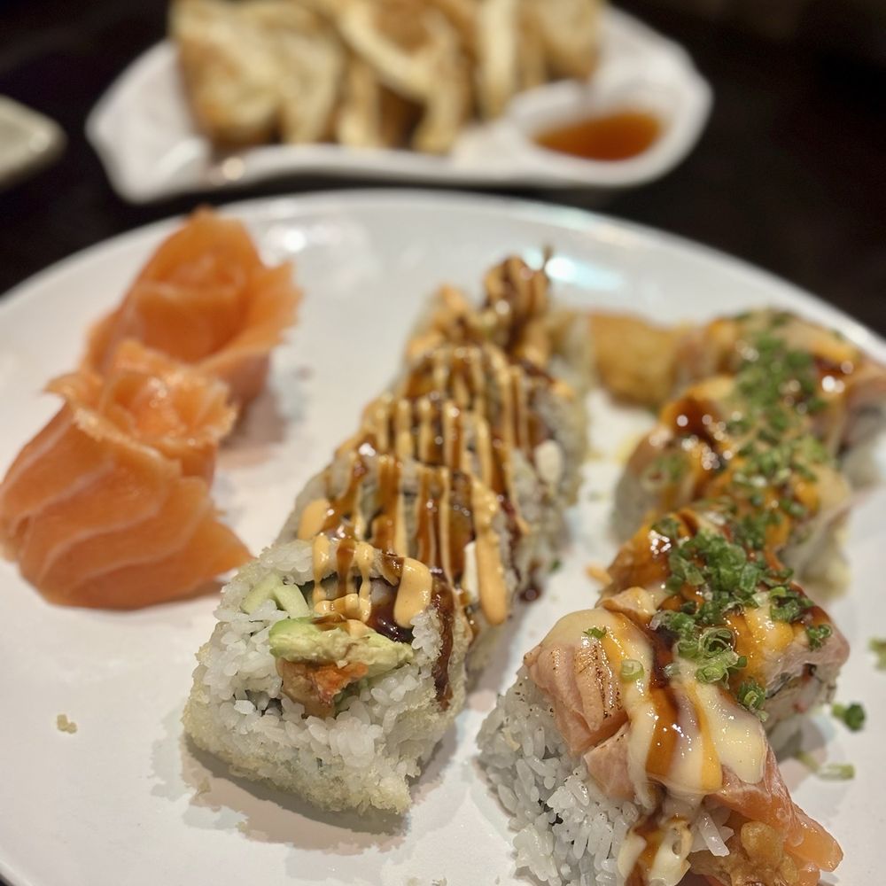 Sushi Naper - Gyoza, Salmon Sashmi, Crazy Roll, Torched Dragon Roll. - Sushi Bars Near Me - Naperville, Illinois Sushi Naper - Gyoza, Salmon Sashmi, Crazy Roll, Torched Dragon Roll. - Sushi Bars Near Me - Naperville, Illinois