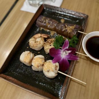 Douzo - Scallop Kushi Yaki, Shrimp Kushi Yaki, and Eggplant Kushi Yaki - Sushi Bars Near Me - Boston, Massachusetts