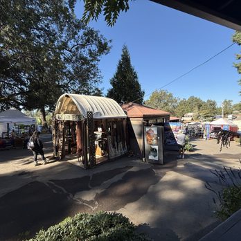High Hill Ranch - Just a handful of the vendor booths - Donuts Near Me - Placerville, California High Hill Ranch - Just a handful of the vendor booths - Donuts Near Me - Placerville, California