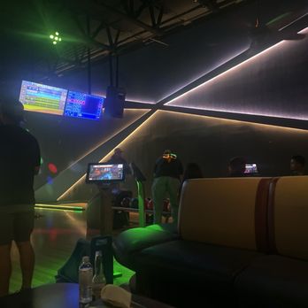 HEADPINZ ENTERTAINMENT CENTER - Updated May 2026 - 197 Photos & 167 ...