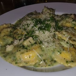 The Italian Kitchen - Pesto chicken ravioli ...creamy & tasty!
