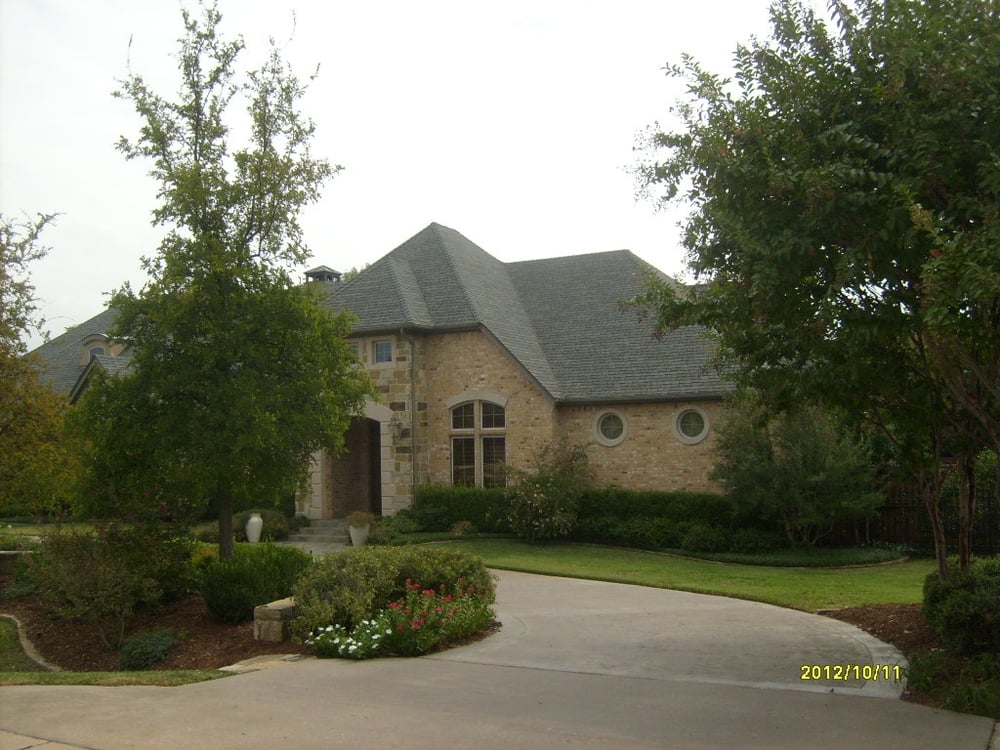 Slide of Wks Roofing