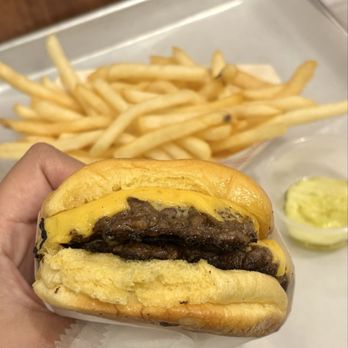 Hamburger America - Double George Motz's Fried Onion Burger and Shoestring Fries. - Burgers Near Me - New York, New York Hamburger America - Double George Motz's Fried Onion Burger and Shoestring Fries. - Burgers Near Me - New York, New York