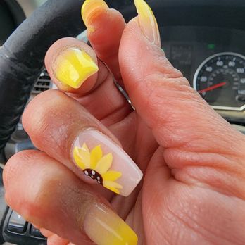 Tulip Nails - Nail Salons Near Me - Thousand Oaks, California Tulip Nails - Nail Salons Near Me - Thousand Oaks, California