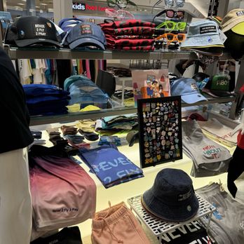 帽子 Supreme x Nike Running Hat \"Black\" Lids Washington, DC - Last Updated October 2025 - Yelp