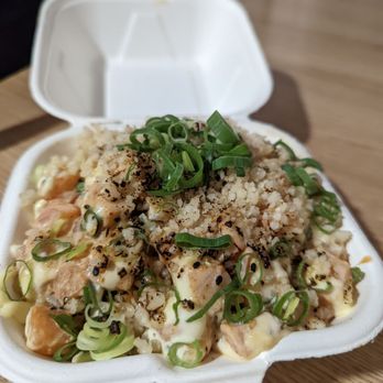 Sato Seafood - Spicy macadamia salmon bowl - Poke Near Me - Honolulu, Hawaii