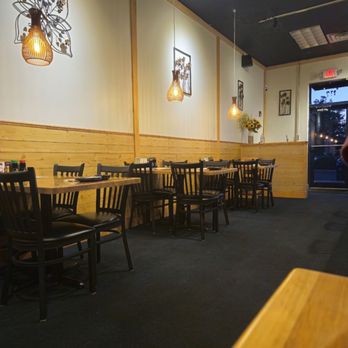 Hoshi Sushi - Japanese Near Me - Naperville, Illinois