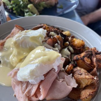 The Daily Bread - Classic Benedict - Bakeries Near Me - Las Vegas, Nevada The Daily Bread - Classic Benedict - Bakeries Near Me - Las Vegas, Nevada