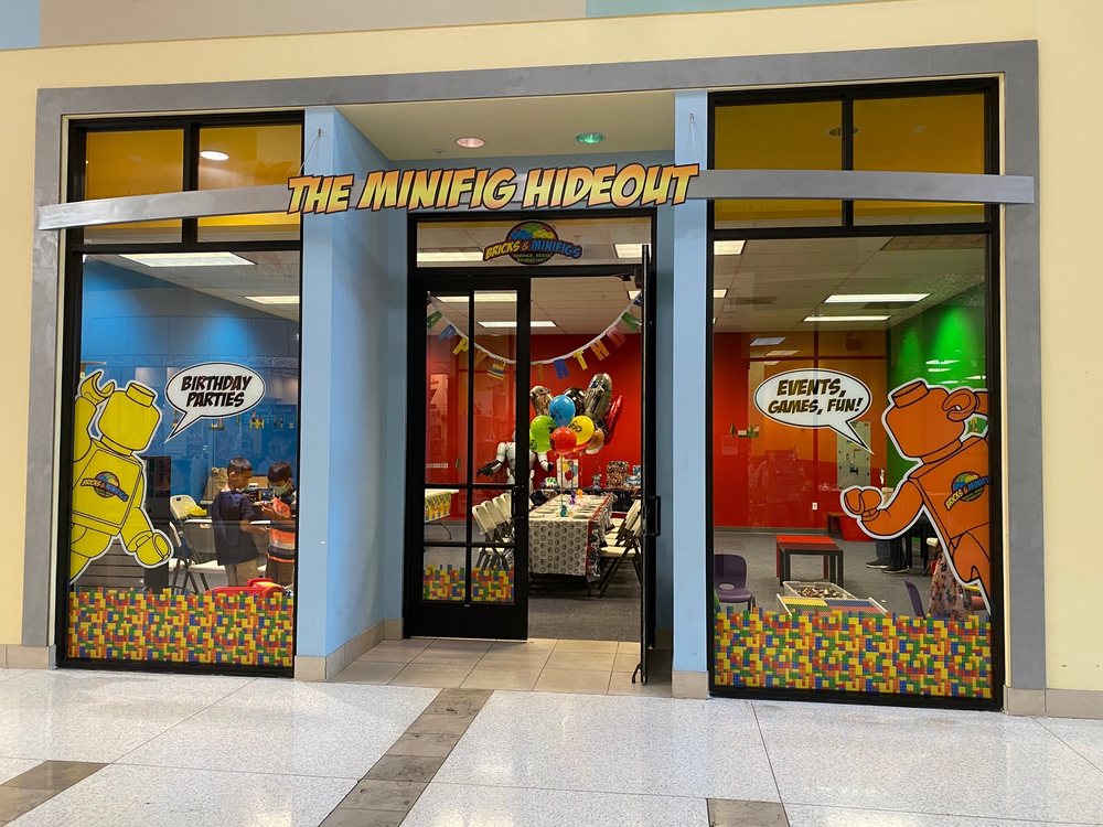 BRICKS AND MINIFIGS Updated September 2024 33 Photos & 36 Reviews 3205 SW Cedar Hills Blvd