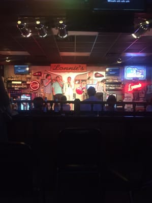 Lonnie's Western Room by null