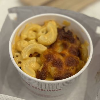 Chick-fil-A - mac n cheese - Fast Food Near Me - Toronto, Ontario
