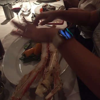 Arroyo Chop House - Crab legs - Steakhouses Near Me - Pasadena, California Arroyo Chop House - Crab legs - Steakhouses Near Me - Pasadena, California