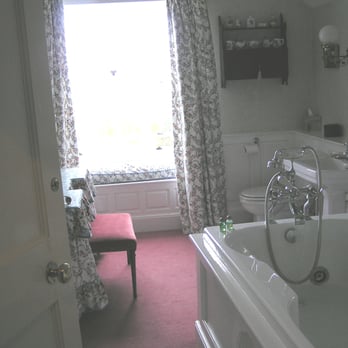 Landewednack House - Bed & Breakfast Near Me