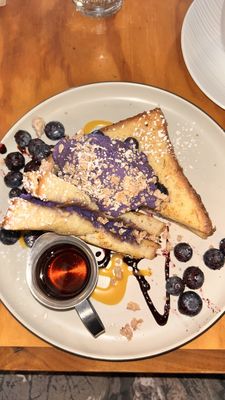 Toast Kitchen & Bakery by null