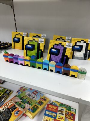 Bricks & Minifigs Whittier by null