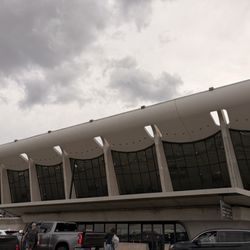 Washington Dulles International Airport - Exterior