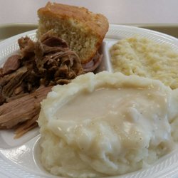 Gale 'n' Dale's - Pork roast, creamed corn, mashed potatoes with white gravy and baked cornbread.