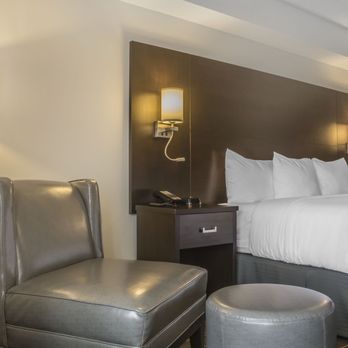 Quality Inn Leamington - Business King Room - Hotels Near Me - Leamington, Ontario