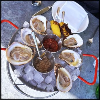 Bar Le Côte - Half dozen oysters - Seafood Near Me - Los Olivos, California Bar Le Côte - Half dozen oysters - Seafood Near Me - Los Olivos, California