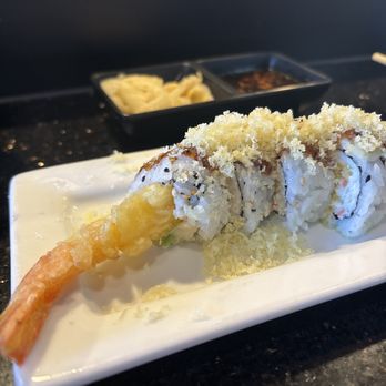 Takumi Sushi - Crunchy roll - Japanese Near Me - Costa Mesa, California