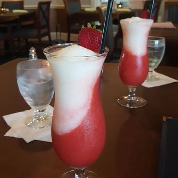 Willow Bend Country Club - Cocktail choice of the evening a Miami Vice - Golf Near Me - Van Wert, Ohio Willow Bend Country Club - Cocktail choice of the evening a Miami Vice - Golf Near Me - Van Wert, Ohio