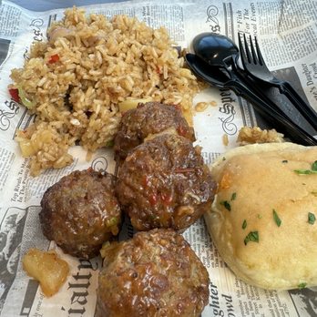 Cedar Point Grand Pavilion - meatballs and rice with a roll - Bars Near Me - Sandusky, Ohio
