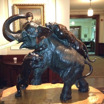 Union League Club - One of the lovely pieces of art at the club. - Venues & Event Spaces Near Me - Chicago, Illinois Union League Club - One of the lovely pieces of art at the club. - Venues & Event Spaces Near Me - Chicago, Illinois