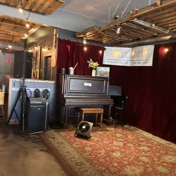 Red Tractor Pizza - Performance area - Pizza Near Me - Bozeman, Montana