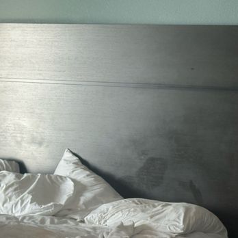 Residence inn By marriott - Myrtle beach - Greasy headboard with human outline - Hotels Near Me - Myrtle Beach, South Carolina Residence inn By marriott - Myrtle beach - Greasy headboard with human outline - Hotels Near Me - Myrtle Beach, South Carolina