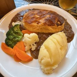 Guildford Arms - Meat pie