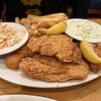 Junior's Restaurant - Seafood Combo - Bakeries Near Me - Brooklyn, New York Junior's Restaurant - Seafood Combo - Bakeries Near Me - Brooklyn, New York