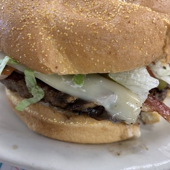 Lee's Drive In - American Near Me - Hammond, Louisiana